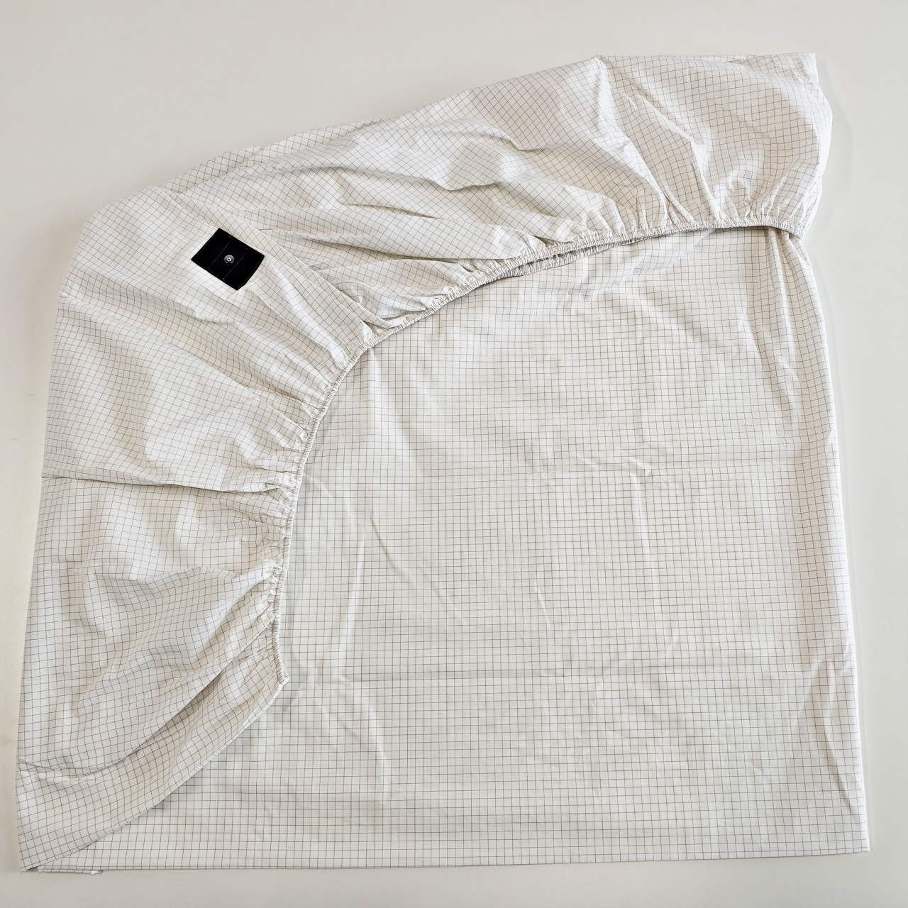 Fitted Grounding/ Earthing Sheet.